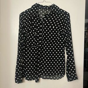 Button up dress shirts bundle lot of 2